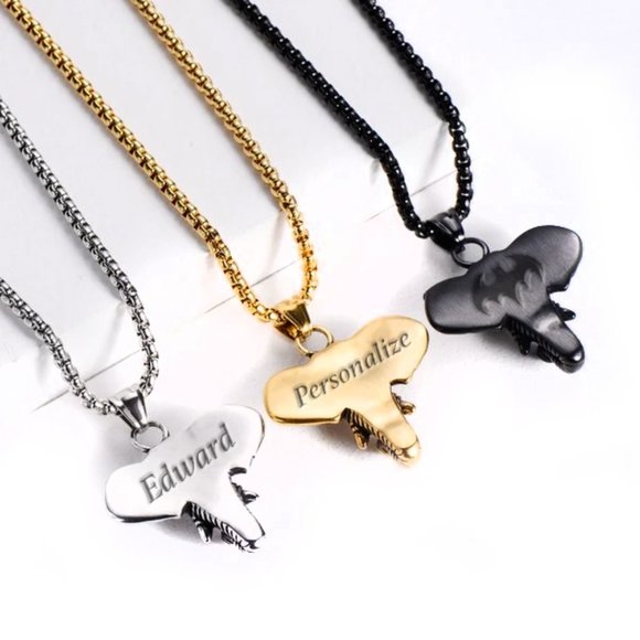 Gold plated elephant pendant with 24" chain included. - Picture 2 of 4